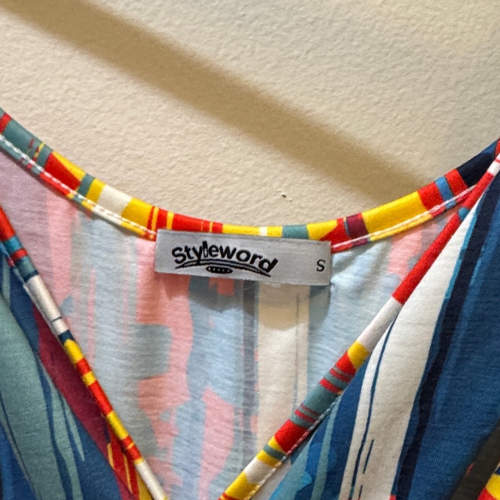 Vibrant Multicolor Striped Dress with Pockets - Picture 6 of 7